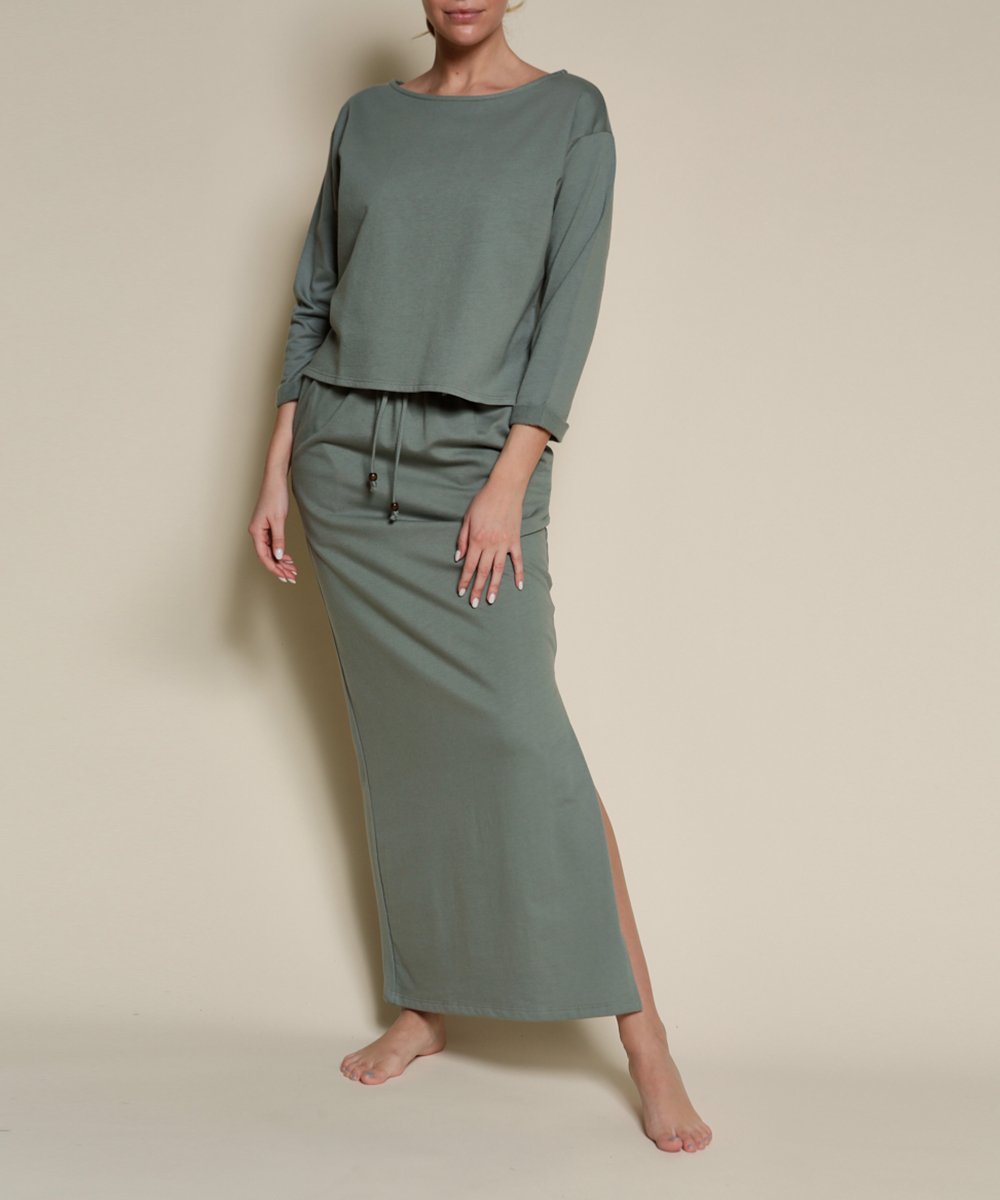 Top & Skirt Set w/ wooden drawstrings.  Organic Hemp with light weight and brushed inside.  Stay home stylish   She is wearing a small and her size is 32, 24, 35. ?id=24529619124376